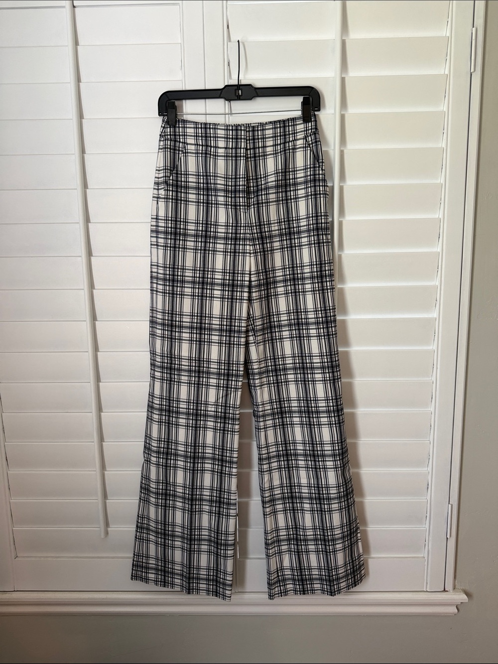 Veronica Beard Black & White Plaid Wide-Leg Trousers